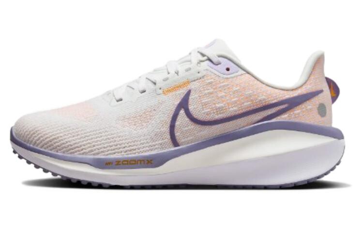 Кроссовки Nike Air Zoom Vomero 17 для женщин, White/Purple
Кроссовки Nike Air Zoom Vomero 17 для женщин, White/Purple