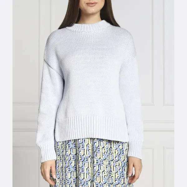 Свитер стандартного кроя Смегина Hugo, синий
Свитер стандартного кроя Смегина Hugo, синий