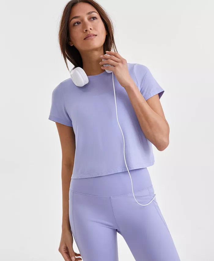 Женская вязаная футболка с коротким рукавом и круглым вырезом ID Ideology, фиолетовый
Женская вязаная футболка с коротким рукавом и круглым вырезом ID Ideology, фиолетовый