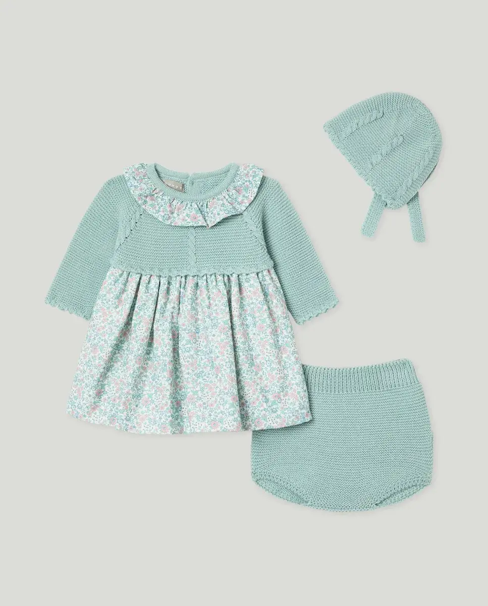 Длинное платье-сарафан средней длины с длинным рукавом и капюшоном, с фантазийным принтом по всей поверхности для ребенка Coconut El Corte Inglés, зеленый
Длинное платье-сарафан средней длины с длинным рукавом и капюшоном, с фантазийным принтом по всей поверхности для ребенка Coconut El Corte Inglés, зеленый