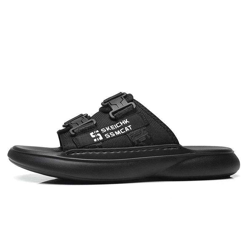 QIE Тапочки-слайды мужские черные
QIE Тапочки-слайды мужские черные