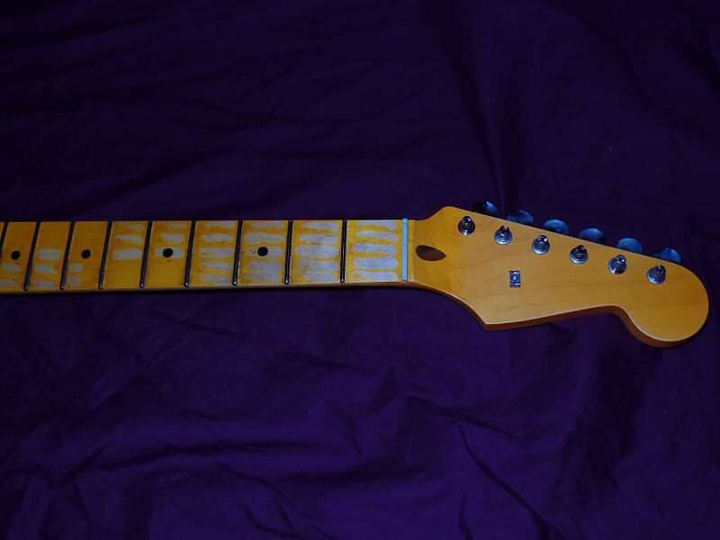 1950-е годы, ручная отделка, реликтовый винтаж, 22 лада, 12 Allparts Fender Licensed Stratocaster, кленовый гриф Stratocaster Neck
1950-е годы, ручная отделка, реликтовый винтаж, 22 лада, 12 Allparts Fender Licensed Stratocaster, кленовый гриф Stratocaster Neck