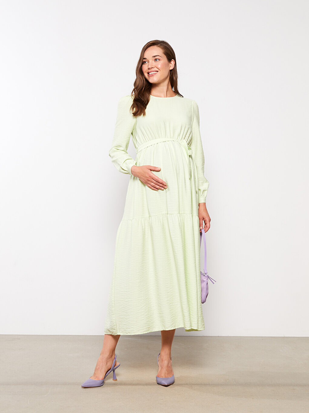 Прямое платье для беременных с круглым вырезом и длинными рукавами LCWAIKIKI Maternity, пастельный зеленый
Прямое платье для беременных с круглым вырезом и длинными рукавами LCWAIKIKI Maternity, пастельный зеленый