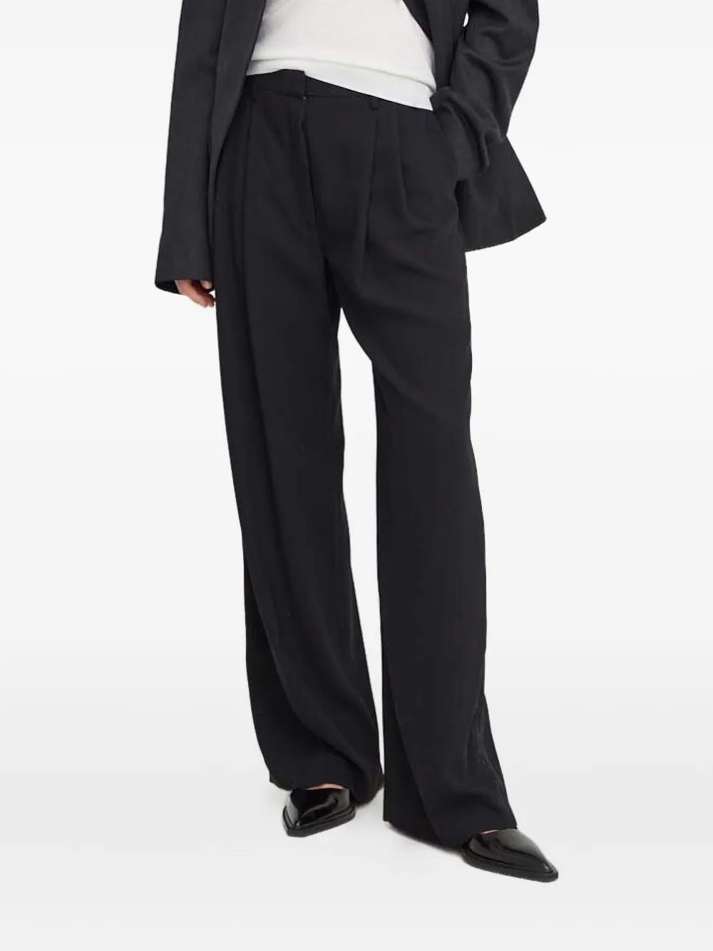 Широкие брюки со складками Day Birger Et Mikkelsen, черный
Широкие брюки со складками Day Birger Et Mikkelsen, черный