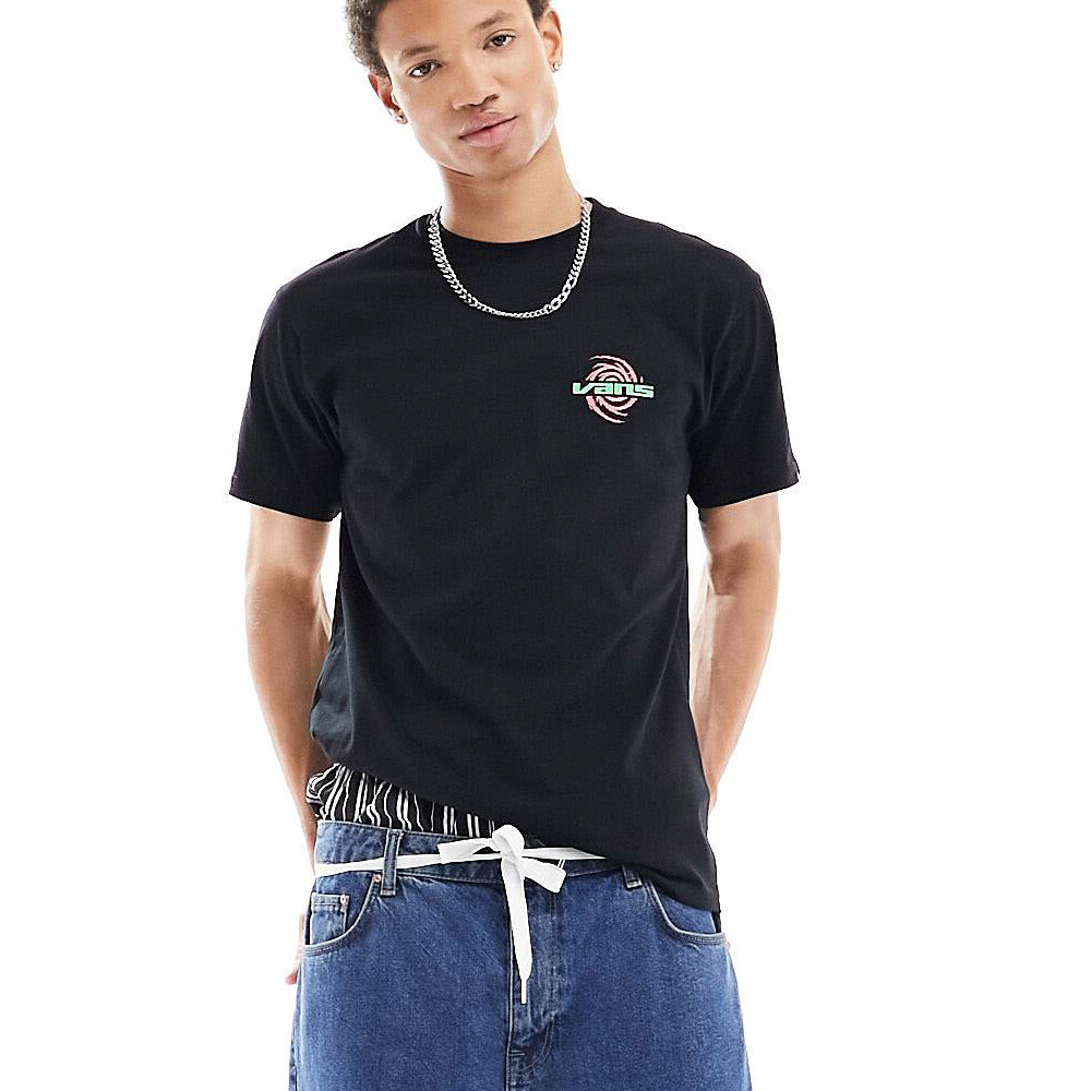 Футболка Vans Spiral Graphic Back Print, черный
Футболка Vans Spiral Graphic Back Print, черный