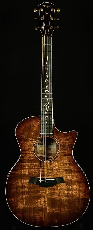 Taylor Guitars Wildwood-Exclusive K24ce DLX - отобранная вручную древесина
Taylor Guitars Wildwood-Exclusive K24ce DLX - отобранная вручную древесина