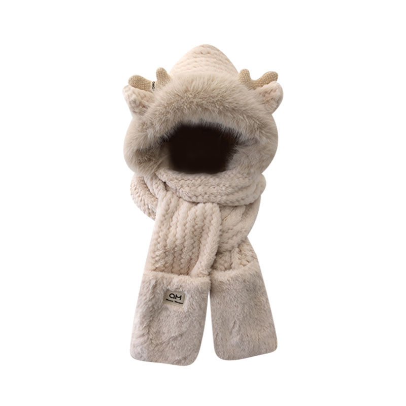 Унисекс капюшон из полиэстера и плюшевая шапка CMFY 
Унисекс капюшон из полиэстера и плюшевая шапка CMFY