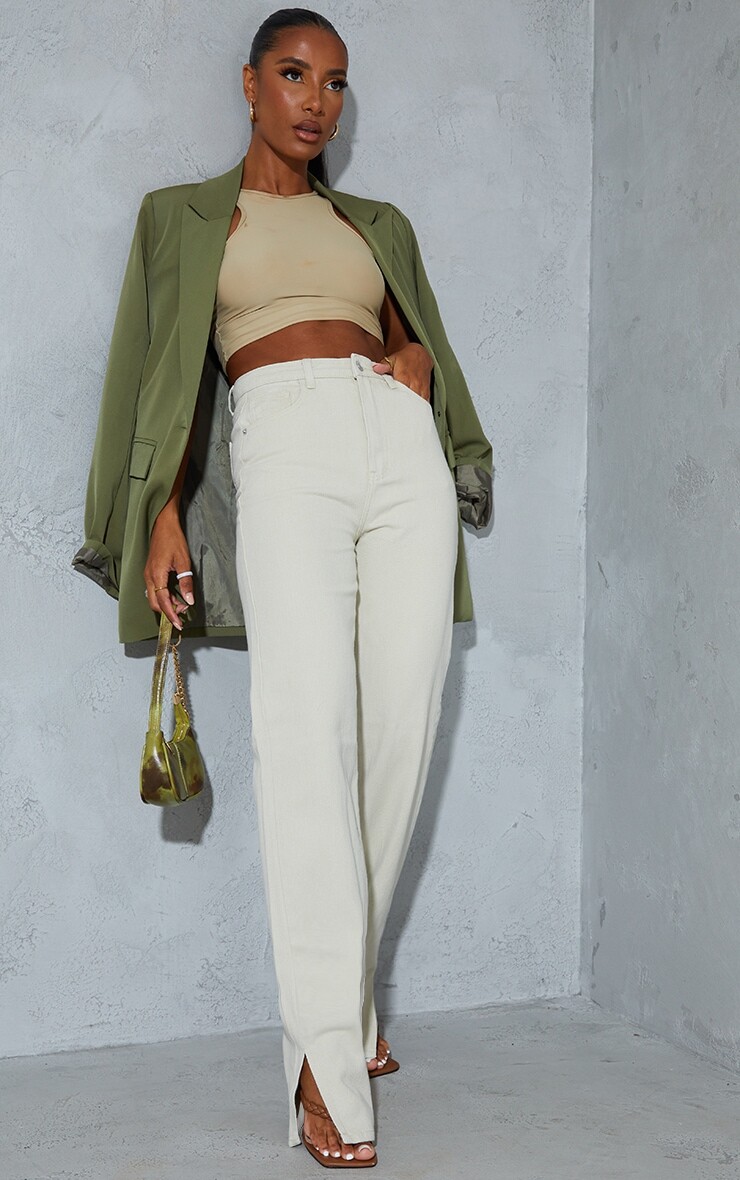 PrettyLittleThing Песочные джинсы с разрезом на подоле
PrettyLittleThing Песочные джинсы с разрезом на подоле