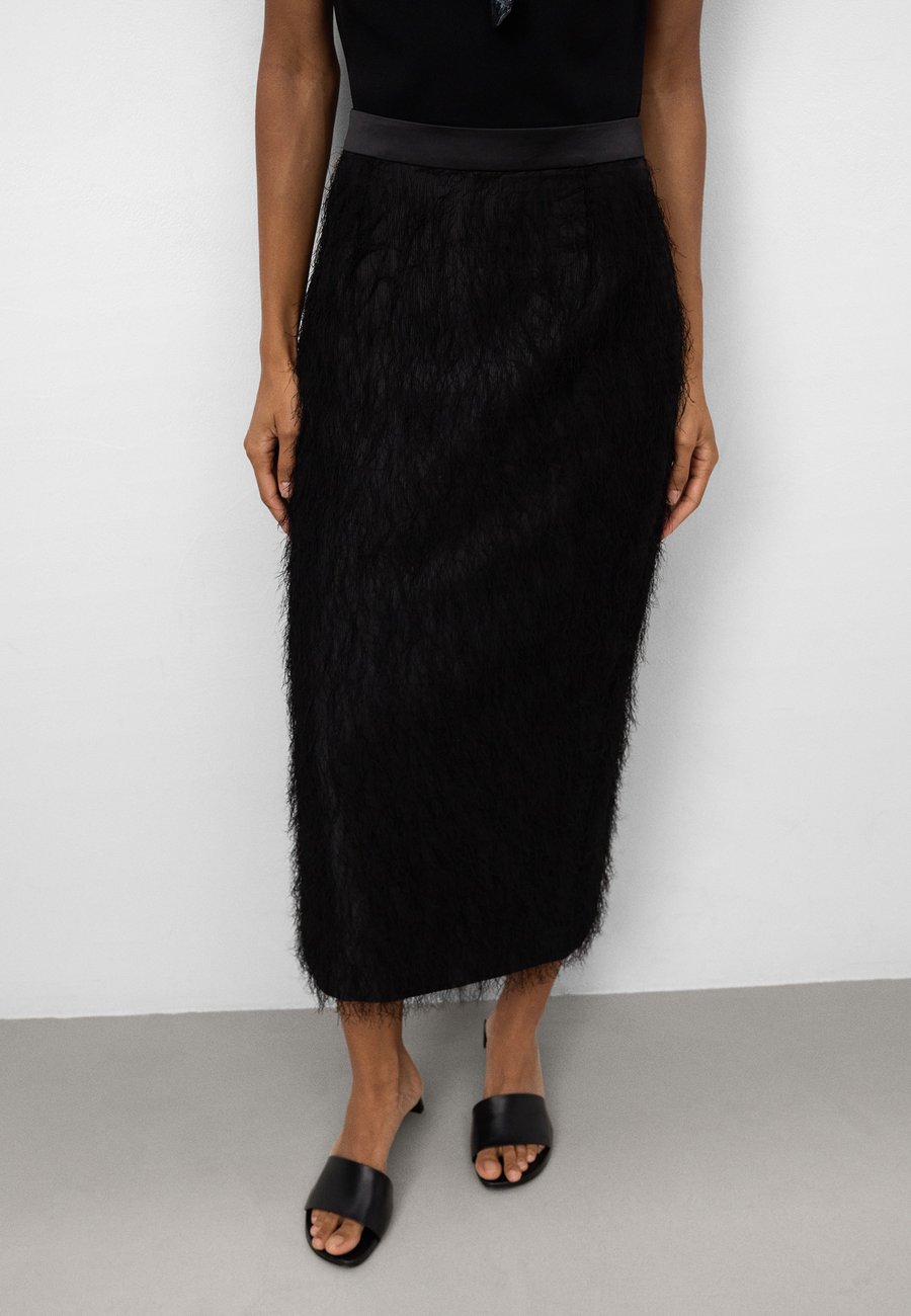 Юбка ADOLFO DOMINGUEZ FRINGED , Black
Юбка ADOLFO DOMINGUEZ FRINGED , Black