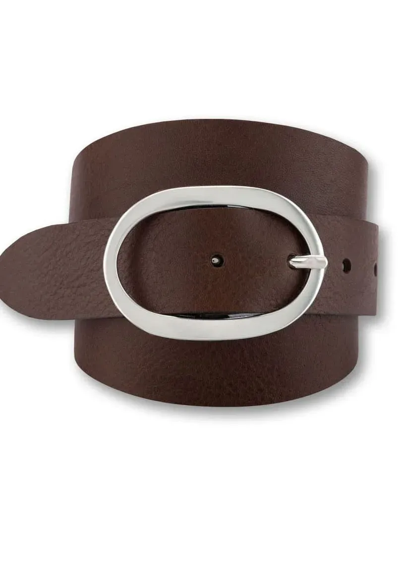 Кожаный ремень BERND GÖTZ с декоративной овальной пряжкой, коричневый
Кожаный ремень BERND GÖTZ с декоративной овальной пряжкой, коричневый