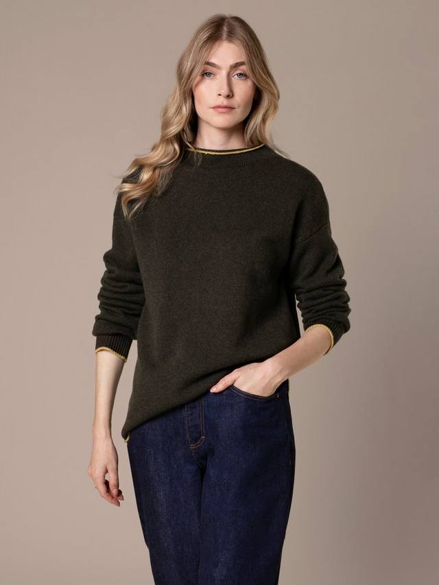 Свитер из кашемира с воронкообразным воротником Celtic & Co.
Свитер из кашемира с воронкообразным воротником Celtic & Co.