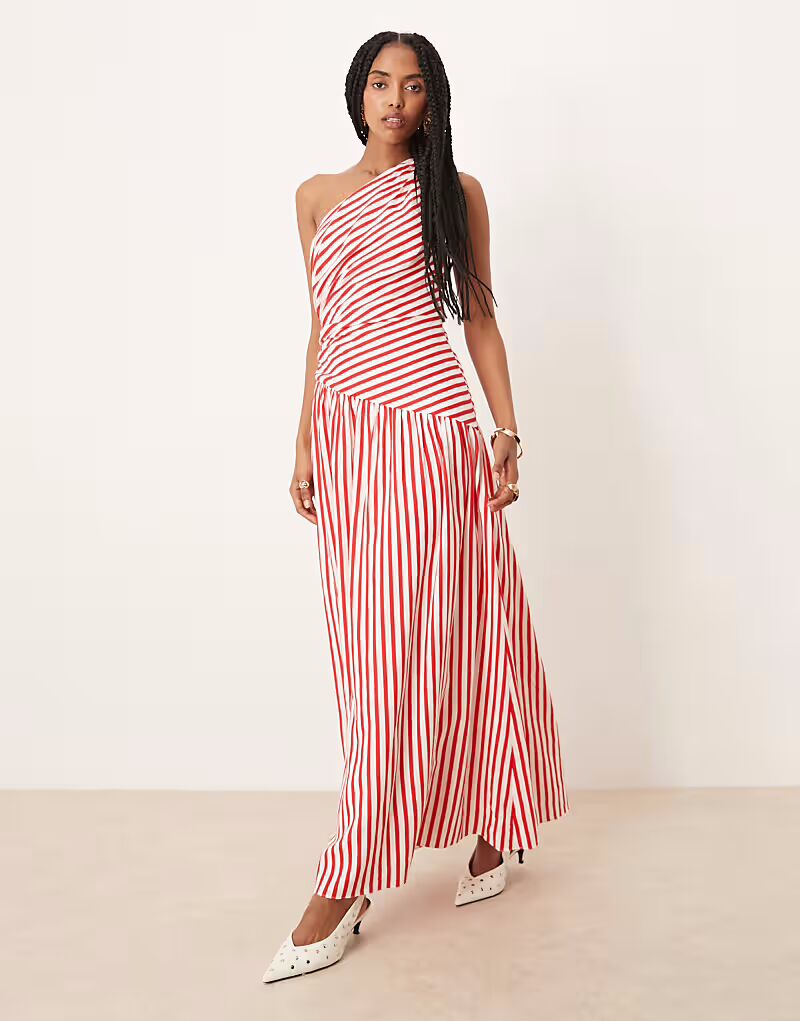 Асимметричное платье макси с заниженным подолом Forever New в красную и белую полоску
Асимметричное платье макси с заниженным подолом Forever New в красную и белую полоску