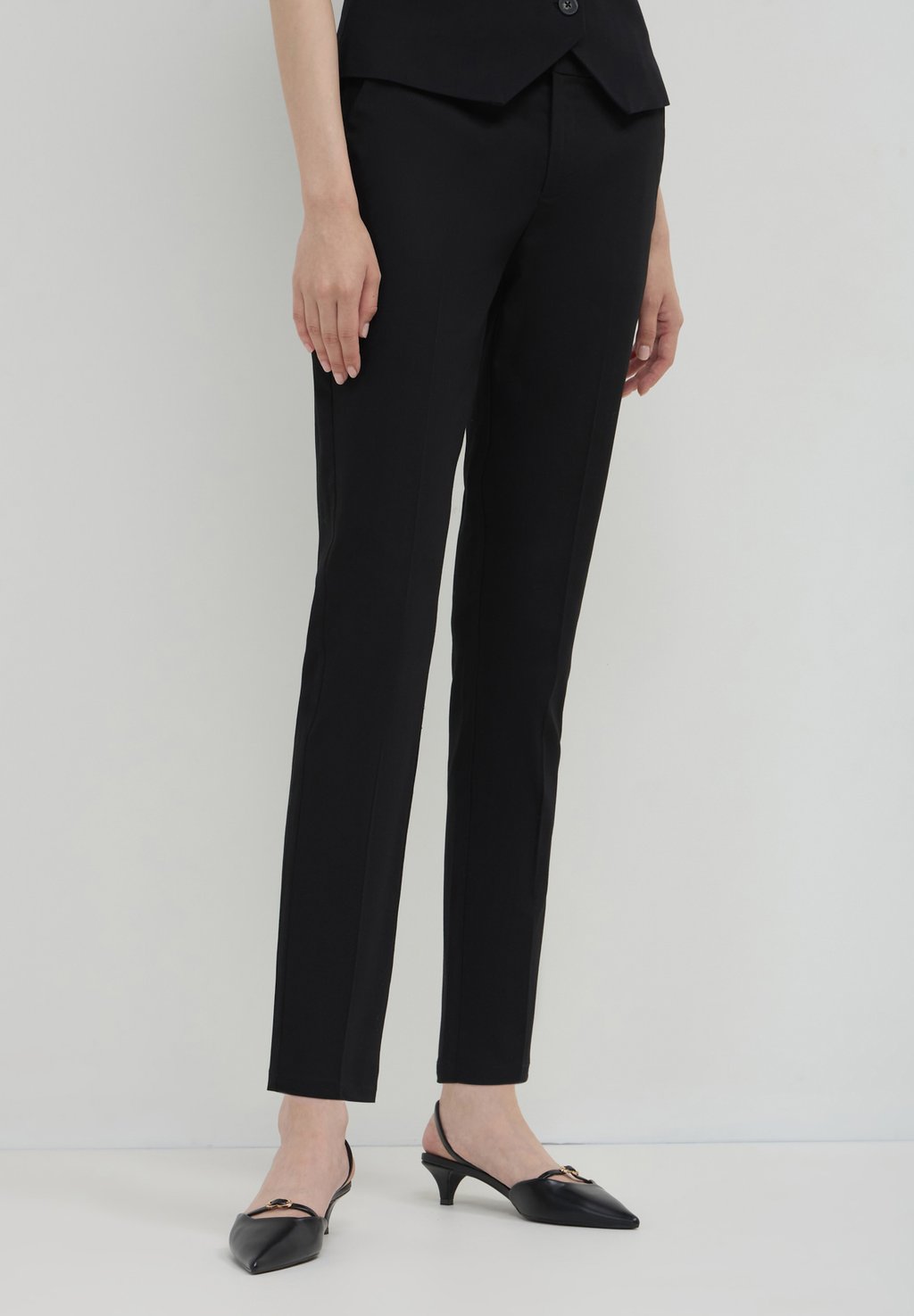 Чиносы Calliope, черный
Чиносы Calliope, черный