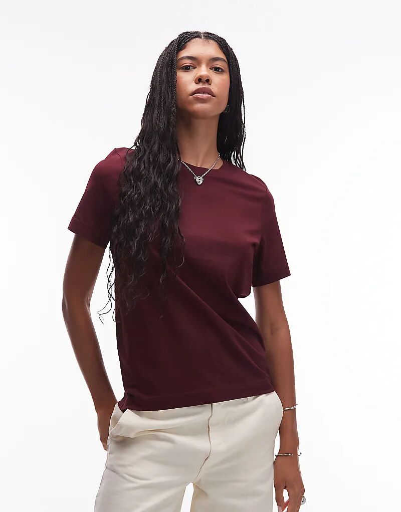 Футболка ARKET бордового цвета
Футболка ARKET бордового цвета