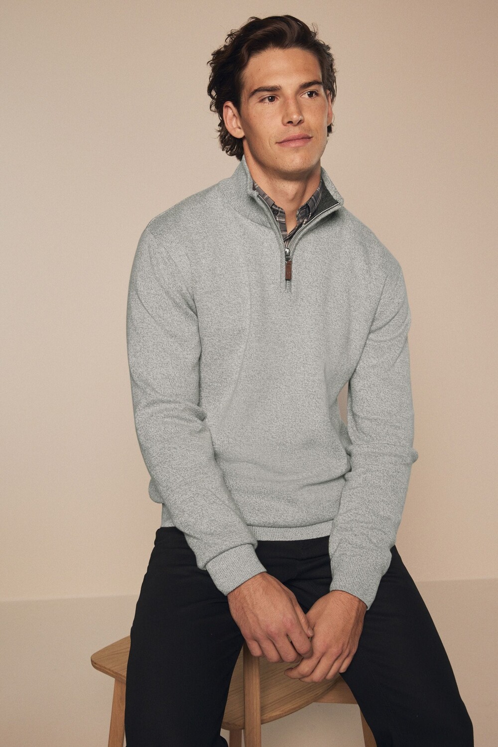 Джемпер прямого кроя из 100% хлопка премиум класса с застежкой молнией на воротнике Next, серый
Джемпер прямого кроя из 100% хлопка премиум класса с застежкой молнией на воротнике Next, серый