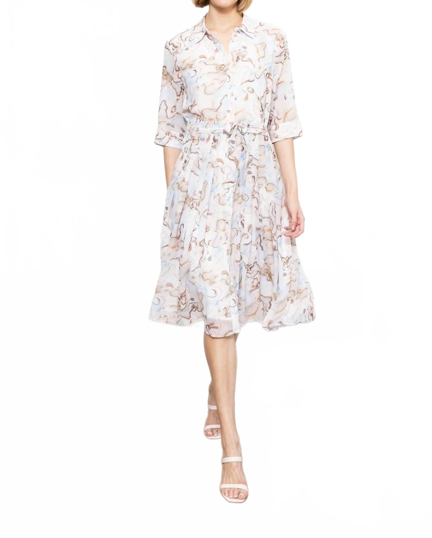 Мраморный принт платье в мульти ZERO DEGREE CELSIUS
Мраморный принт платье в мульти ZERO DEGREE CELSIUS