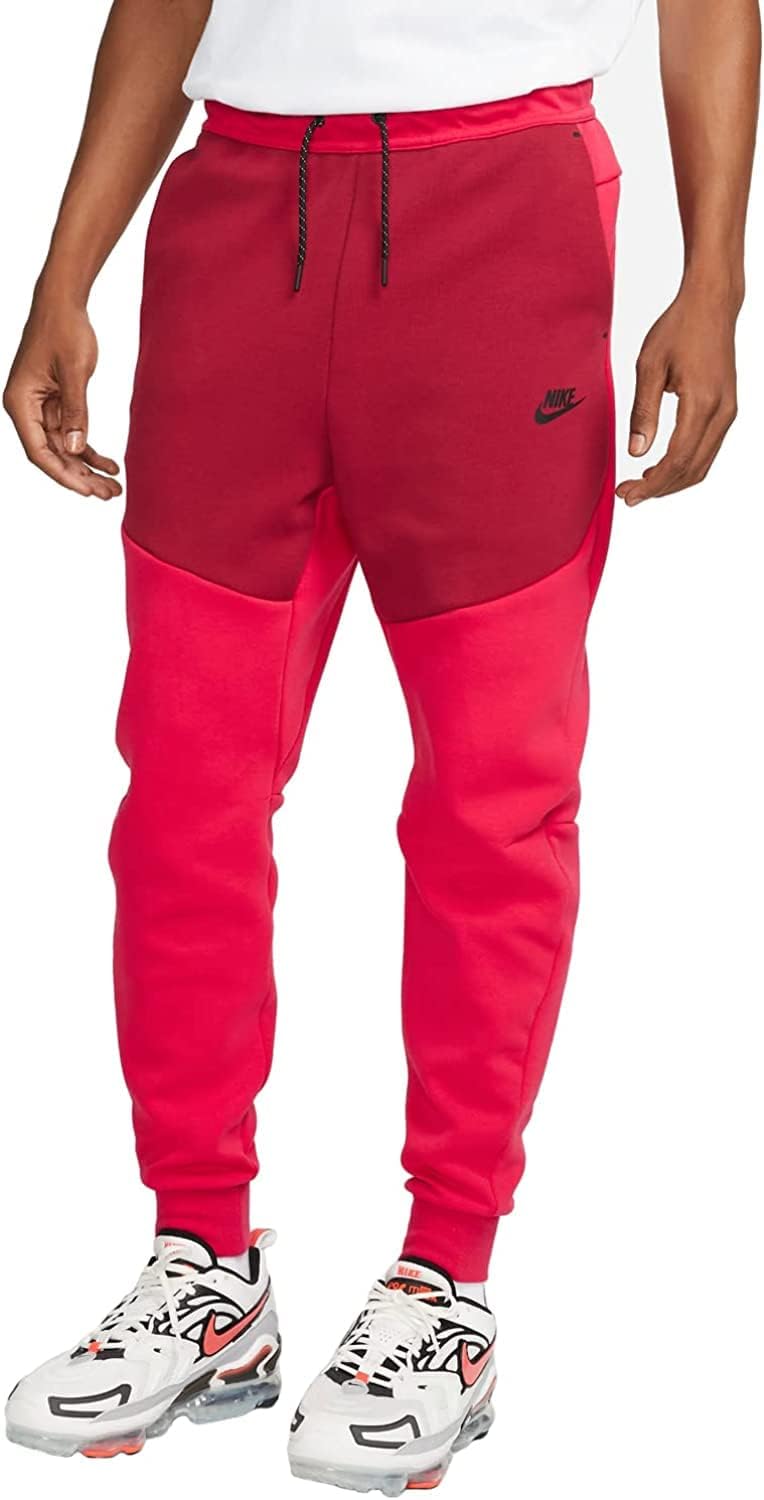 Флисовые джоггеры NSW TECH "серые" Nike, Very Berry/Pomegranate Black
Флисовые джоггеры NSW TECH "серые" Nike, Very Berry/Pomegranate Black