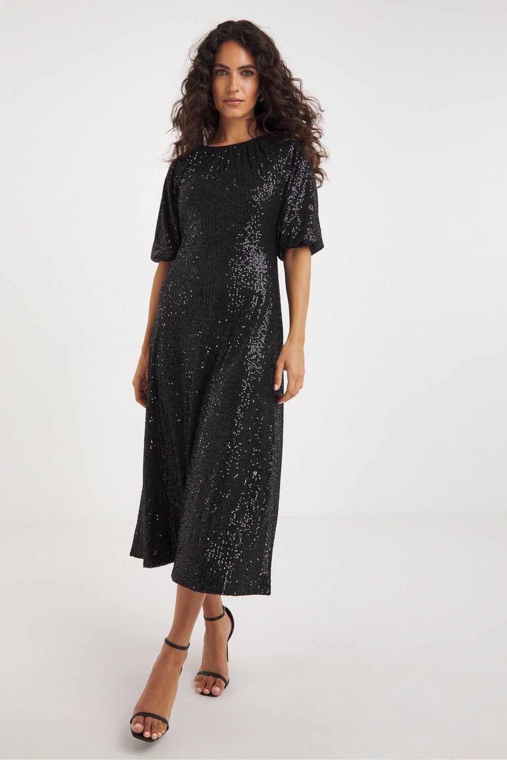 Линейное платье с пышными рукавами и пайетками платье средней длины Jd Williams, черный
Линейное платье с пышными рукавами и пайетками платье средней длины Jd Williams, черный