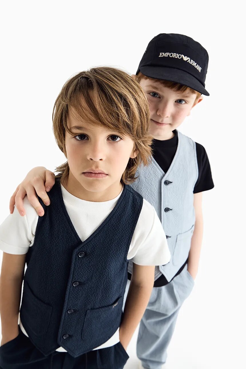 Бейсболка из хлопка Emporio Armani, темно-синий
Бейсболка из хлопка Emporio Armani, темно-синий