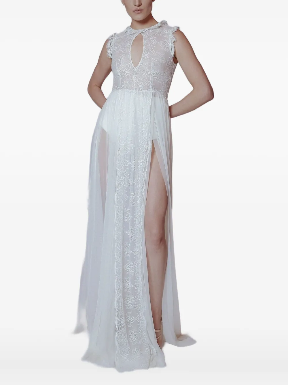 Платье с узором из кружева и вырезом-капелькой Lethicia Bronstein, белый
Платье с узором из кружева и вырезом-капелькой Lethicia Bronstein, белый