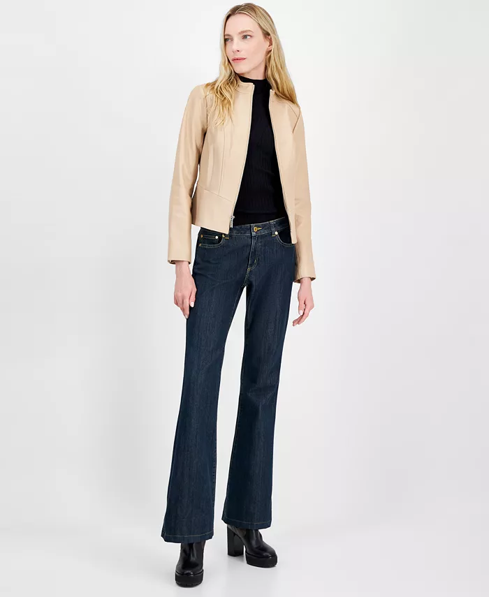 Женская кожаная куртка на молнии Michael Kors, коричневый/бежевый
Женская кожаная куртка на молнии Michael Kors, коричневый/бежевый