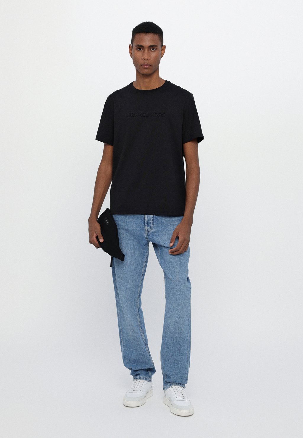 Базовая футболка EMBOSSED LOGO TEE Michael Kors, черный
Базовая футболка EMBOSSED LOGO TEE Michael Kors, черный