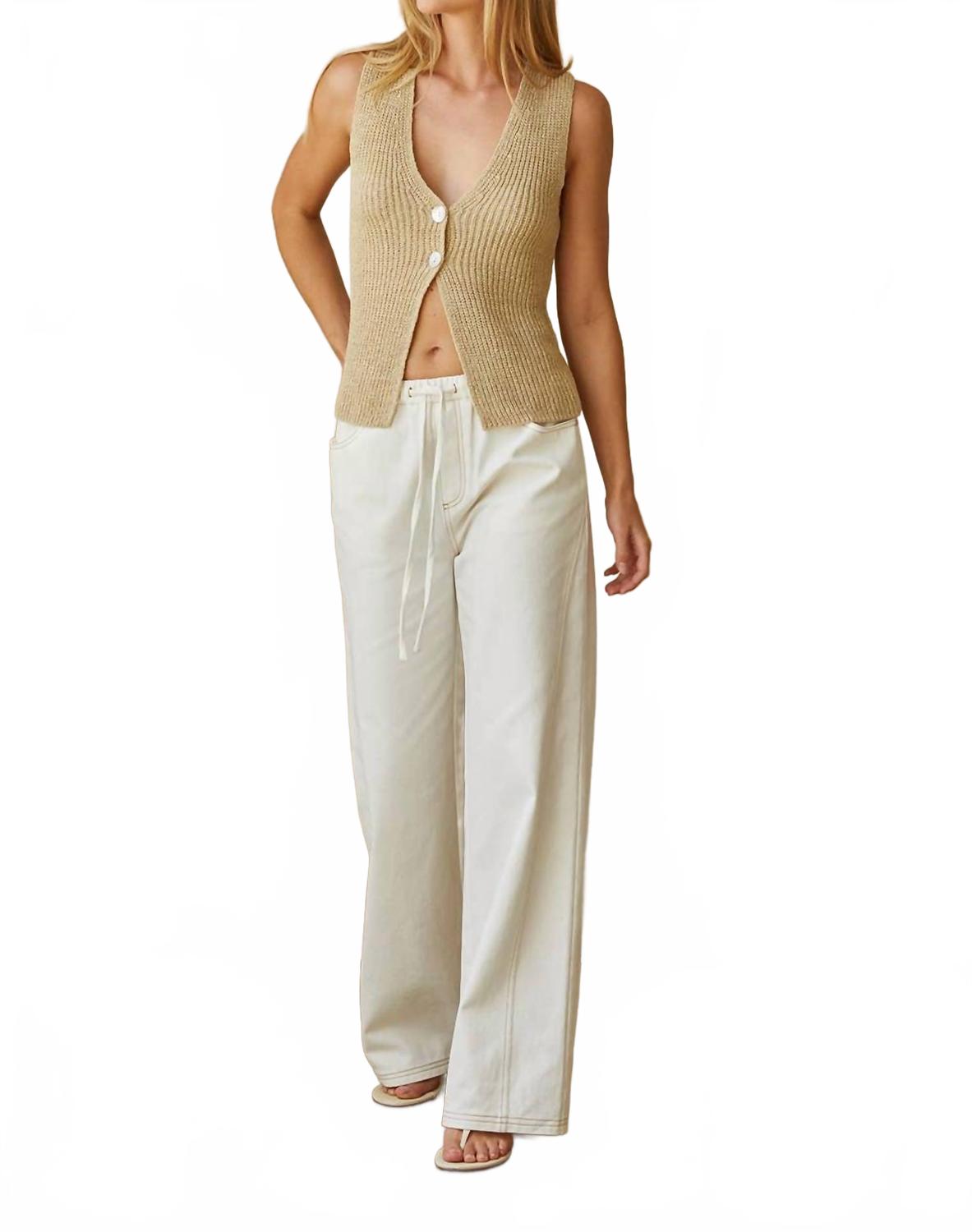 Rena Джинсовые брюки с широкими штанинами в белом цвете CRESCENT
Rena Джинсовые брюки с широкими штанинами в белом цвете CRESCENT