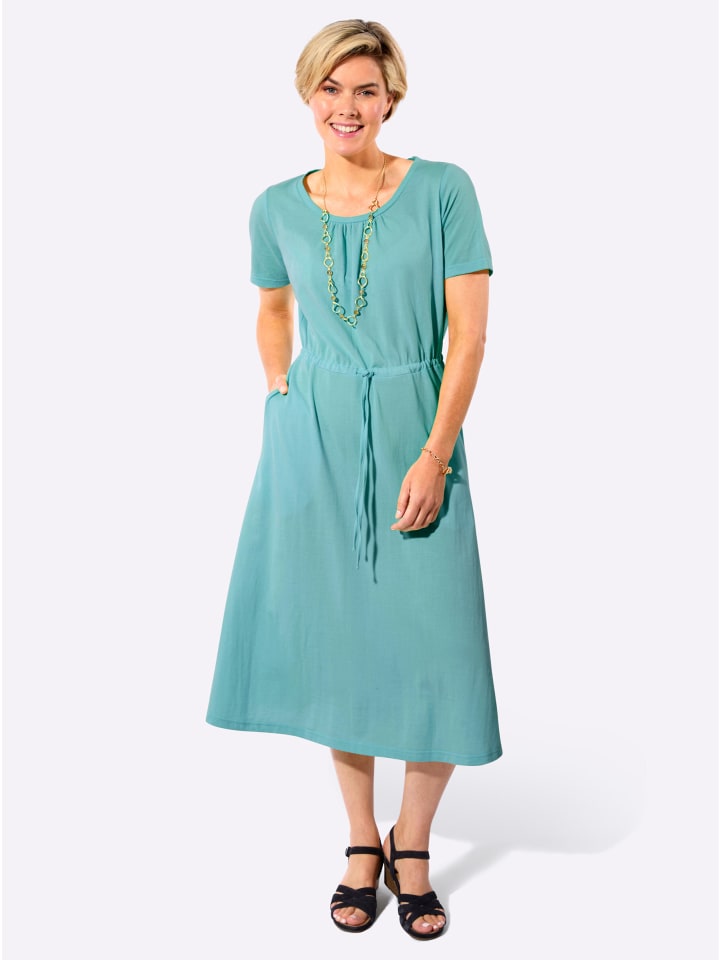 Летнее платье в океане WITT WEIDEN
Летнее платье в океане WITT WEIDEN