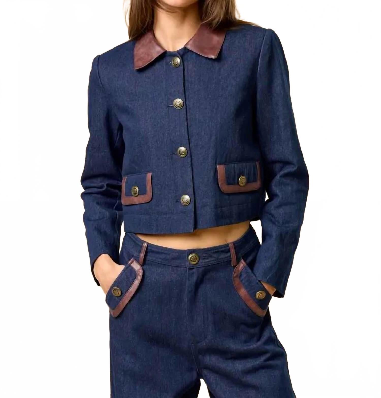 Lalavon Контрастная куртка на пуговицах из темного денима
Lalavon Контрастная куртка на пуговицах из темного денима