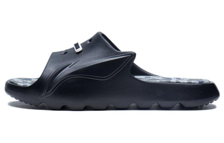 Шлепанцы мужские черные Lining
Шлепанцы мужские черные Lining