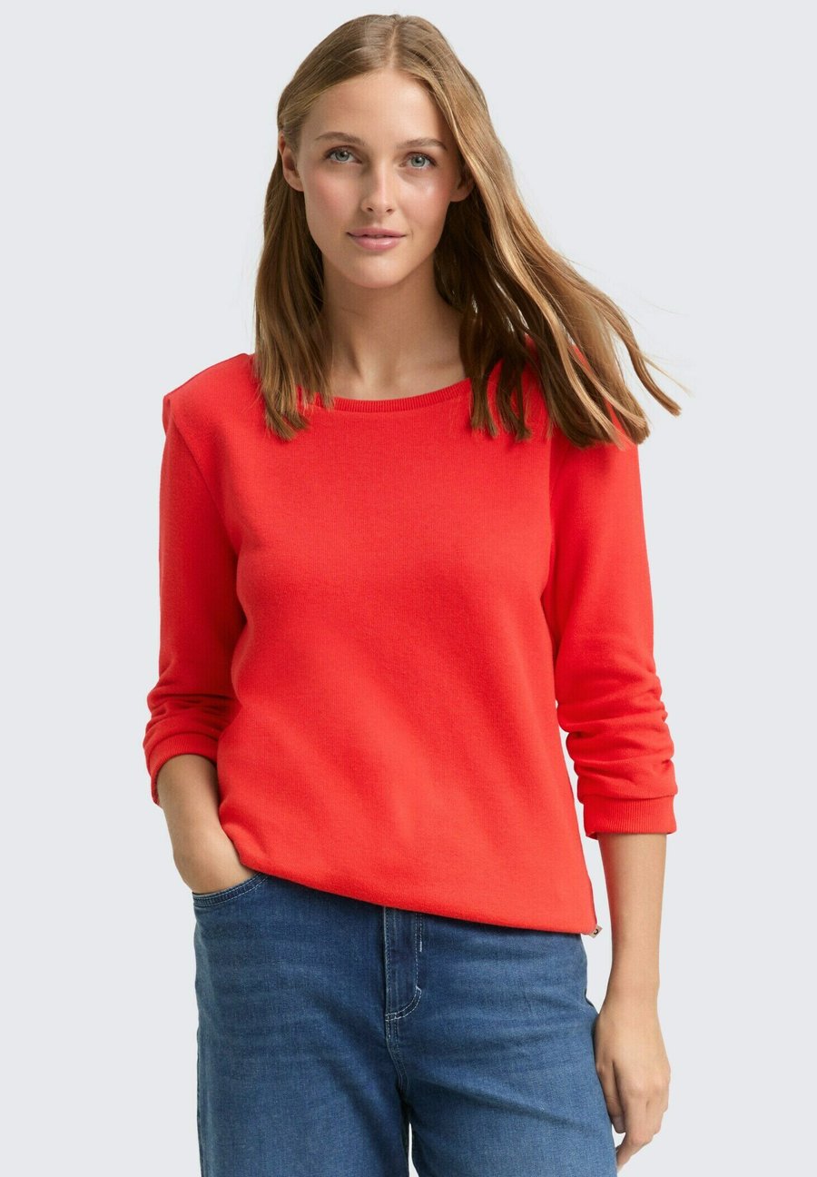 Толстовка TOM TAILOR DENIM MIT RAFFUNGEN, Brilliant Red/Red
Толстовка TOM TAILOR DENIM MIT RAFFUNGEN, Brilliant Red/Red