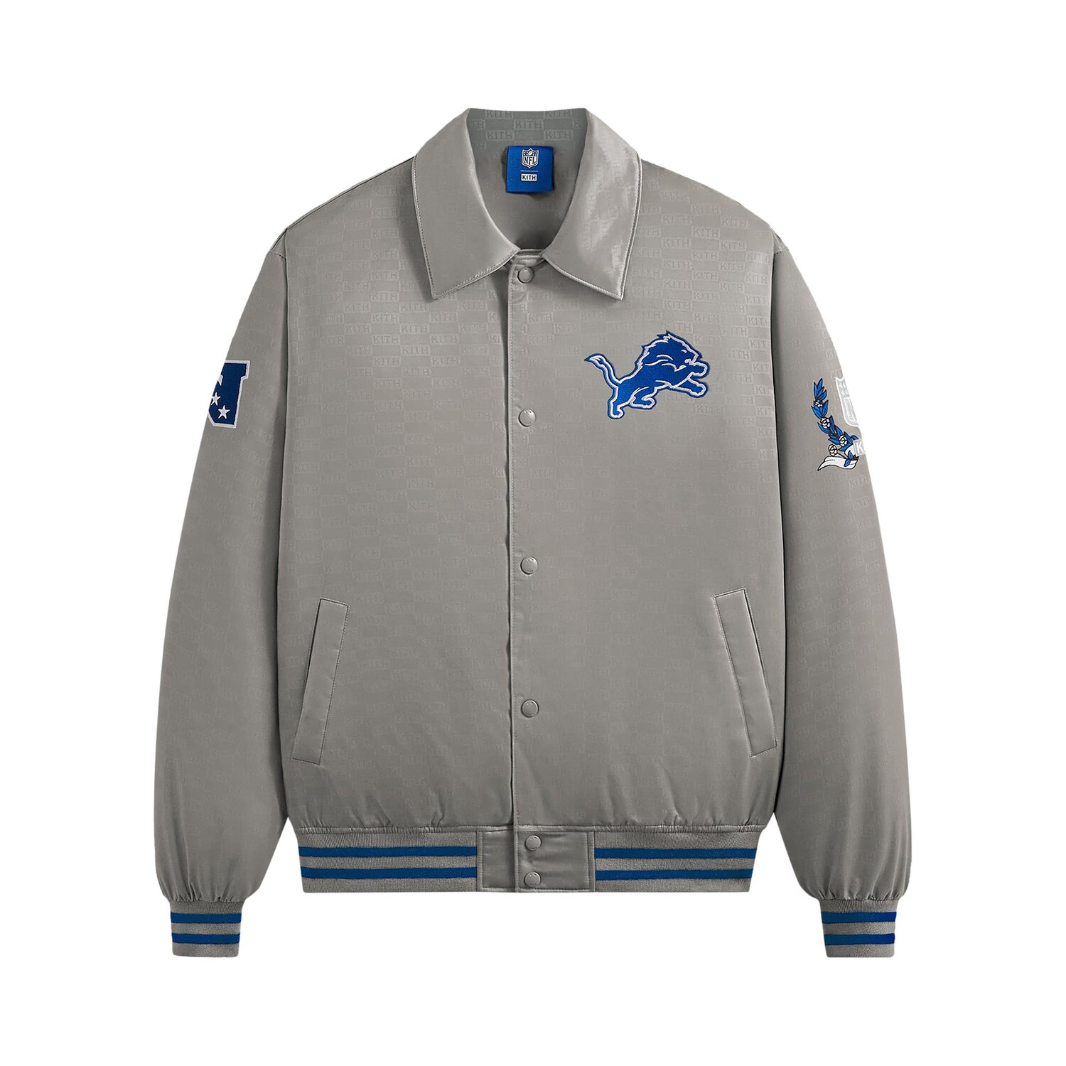 Kith For The NFL: атласный бомбер Lions Chain
Kith For The NFL: атласный бомбер Lions Chain