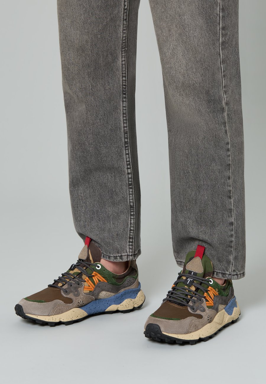 Кроссовки Flower Mountain YAMANO, Grey
Кроссовки Flower Mountain YAMANO, Grey