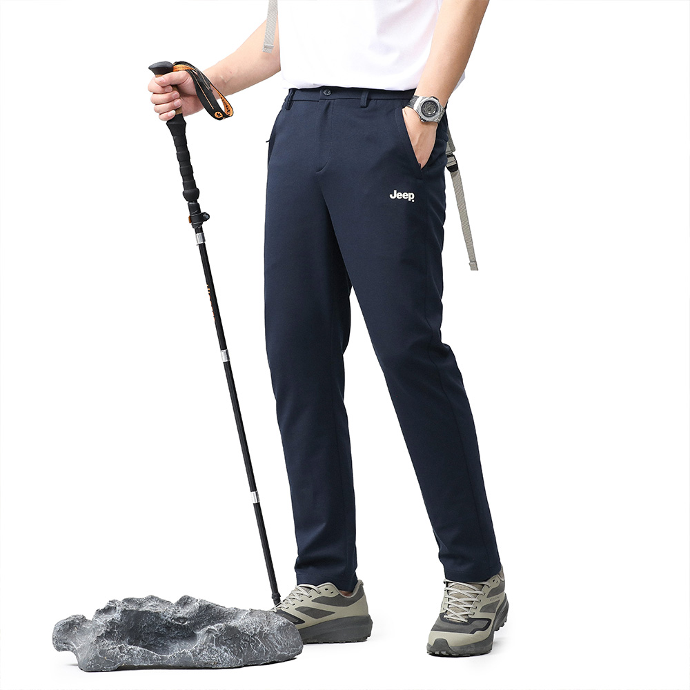 Повседневные брюки мужские темно-синие Jeep
Повседневные брюки мужские темно-синие Jeep