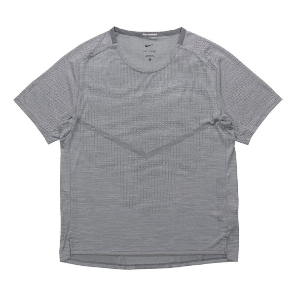 Футболка мужские Nike, серый
Футболка мужские Nike, серый