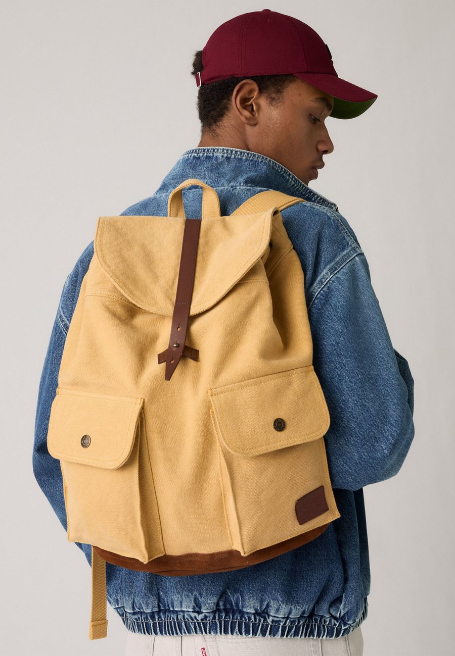 Рюкзак Levi's HERITAGE UNISEX, Washed Aura/Yellow
Рюкзак Levi's HERITAGE UNISEX, Washed Aura/Yellow