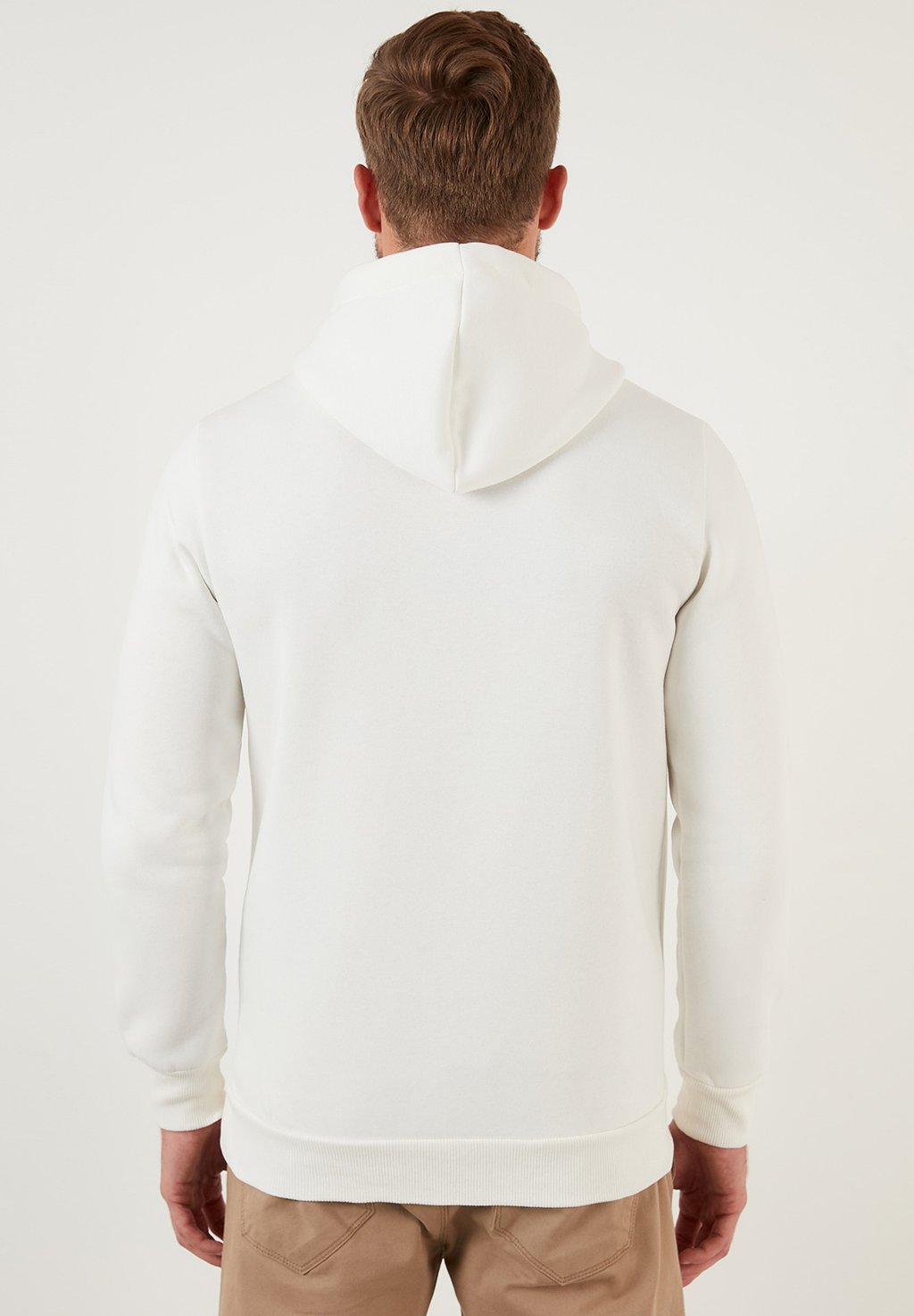 Толстовка с капюшоном REGULAR FIT Buratti, молочный
Толстовка с капюшоном REGULAR FIT Buratti, молочный