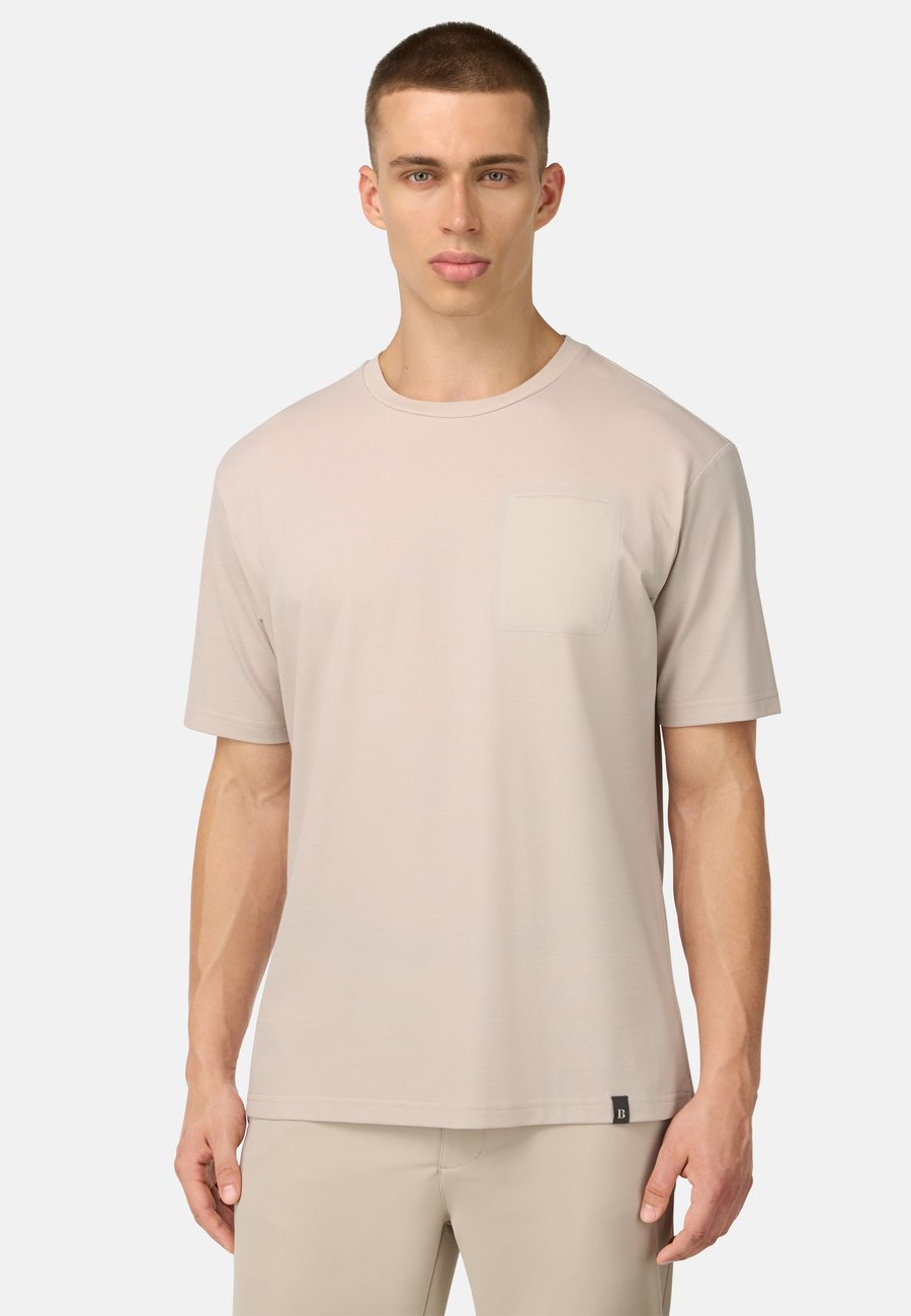 Футболка Boggi Milano TECH COOL JADE WITH POCKET, Sand
Футболка Boggi Milano TECH COOL JADE WITH POCKET, Sand