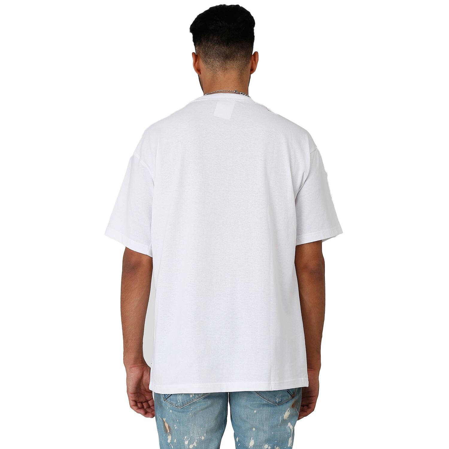 Мужская непринужденная хлопковая футболка с круглым вырезом Blanco Label с аппликацией и принтом
Мужская непринужденная хлопковая футболка с круглым вырезом Blanco Label с аппликацией и принтом