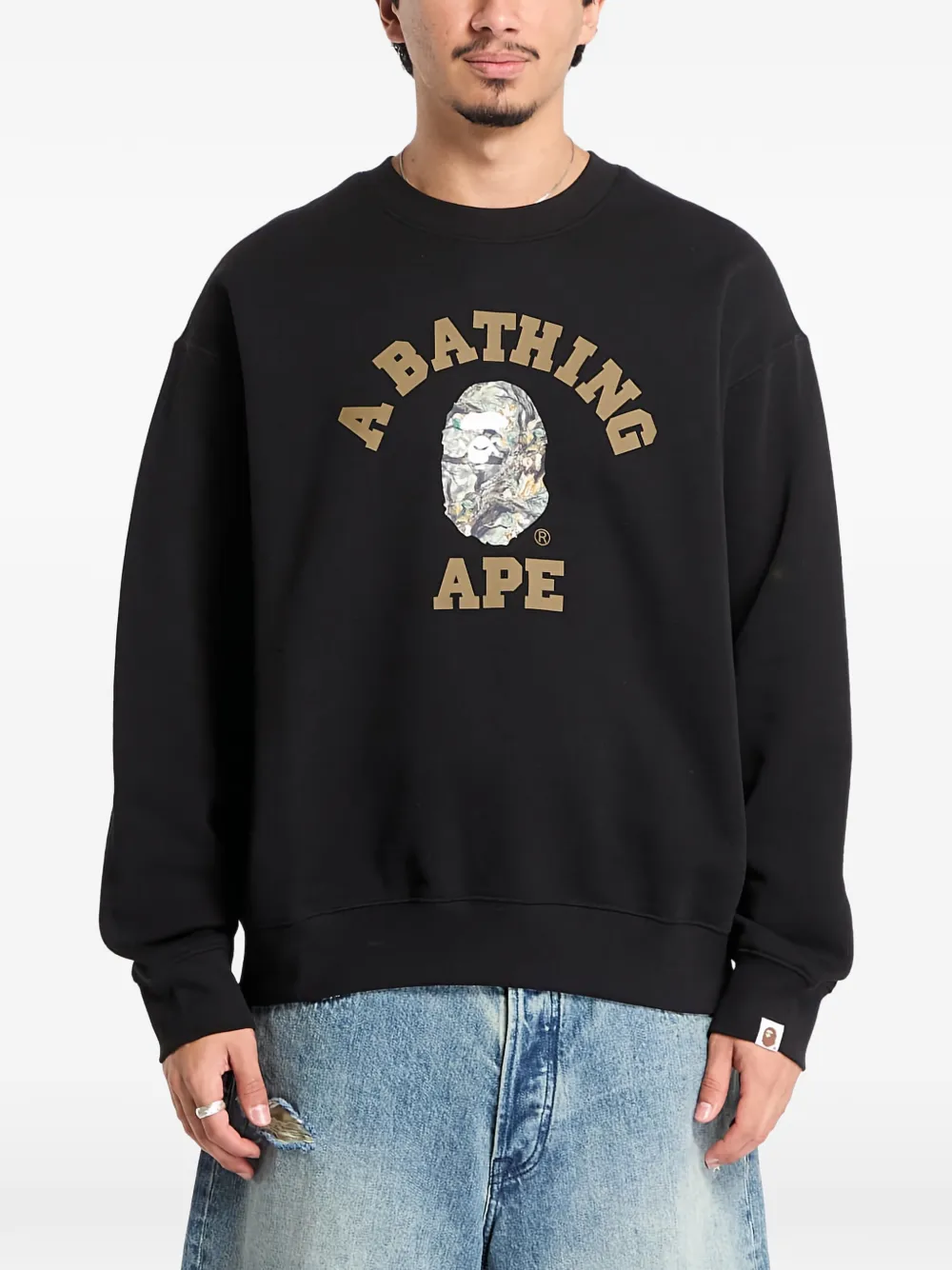 Свитшот Tree Edge Camo College A Bathing Ape, черный
Свитшот Tree Edge Camo College A Bathing Ape, черный
