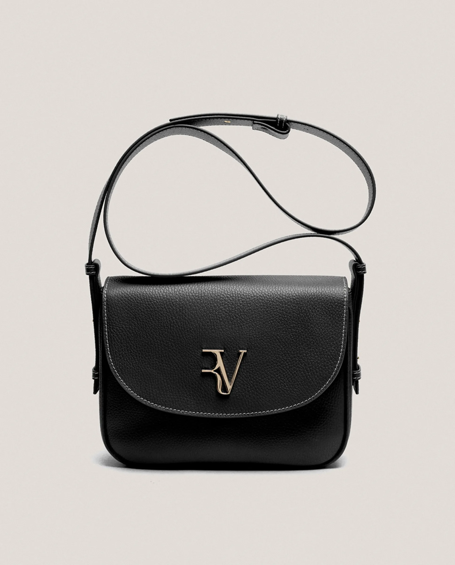 Женская сумка через плечо Maxi Cuca кожа Roberto Verino, черный
Женская сумка через плечо Maxi Cuca кожа Roberto Verino, черный