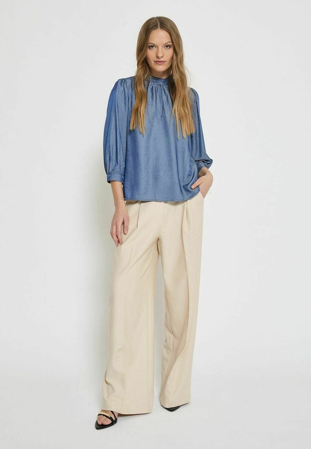 Блузка Kelsy 3/4 Sleeve Minus, черный ирис
Блузка Kelsy 3/4 Sleeve Minus, черный ирис