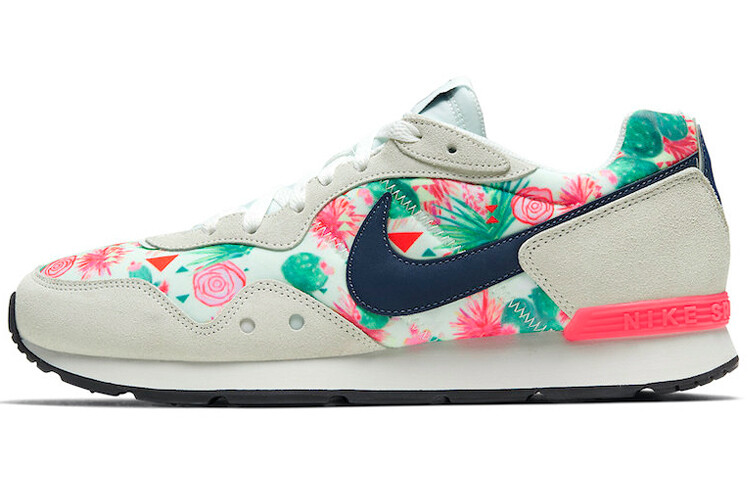 Nike Venture Runner Кроссовки Мужчины
Nike Venture Runner Кроссовки Мужчины