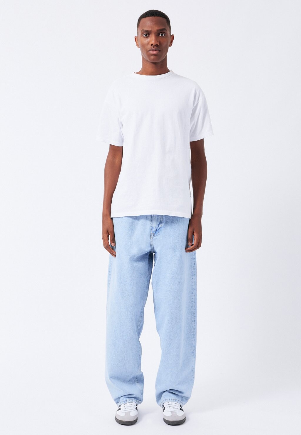 Мешковатые джинсы Dr.Denim, струя легкого ретро
Мешковатые джинсы Dr.Denim, струя легкого ретро