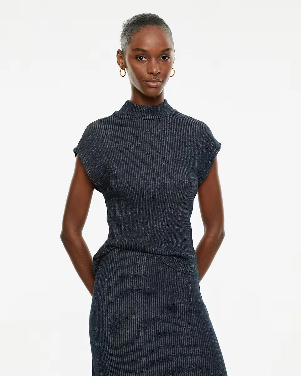 Женский топ в рубчик с воротником Perkins System Action, синий
Женский топ в рубчик с воротником Perkins System Action, синий