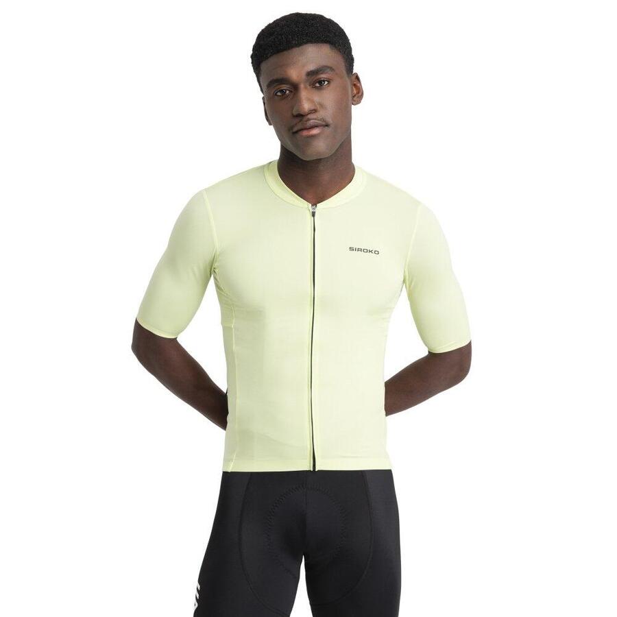 SIROKO Мужская велосипедная майка с коротким рукавом из переработанных материалов M6R Filter Gr
SIROKO Мужская велосипедная майка с коротким рукавом из переработанных материалов M6R Filter Gr