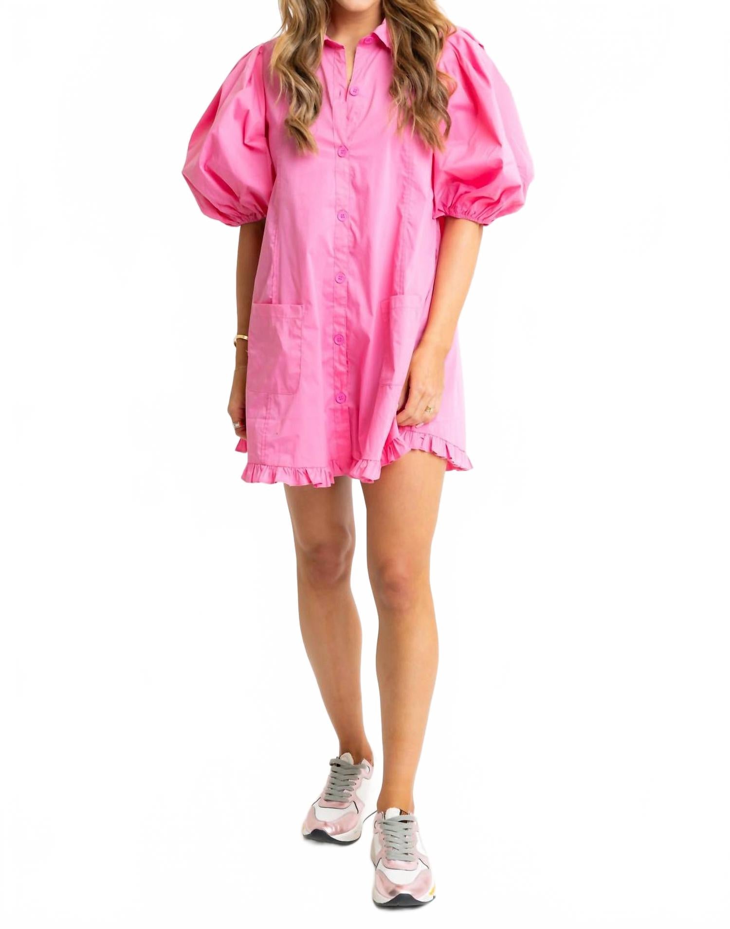 Женское розовое платье с пышными рюшами Karlie
Женское розовое платье с пышными рюшами Karlie