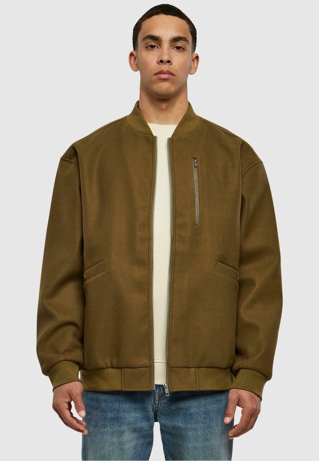 Бомбер Chaquetas Urban Classics, цвет summerolive, Хаки, Бомбер Chaquetas Urban Classics, цвет summerolive
Бомбер Chaquetas Urban Classics, цвет summerolive, Хаки, Бомбер Chaquetas Urban Classics, цвет summerolive