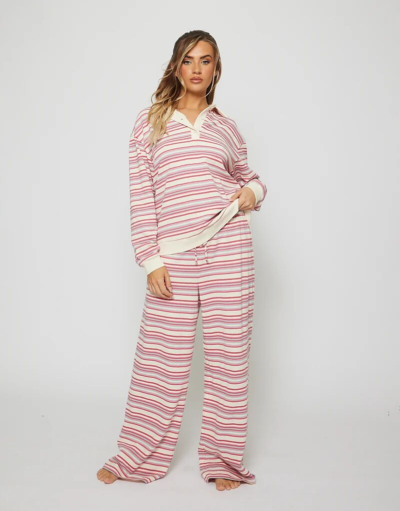 Трикотажные брюки в полоску South Beach розового цвета
Трикотажные брюки в полоску South Beach розового цвета