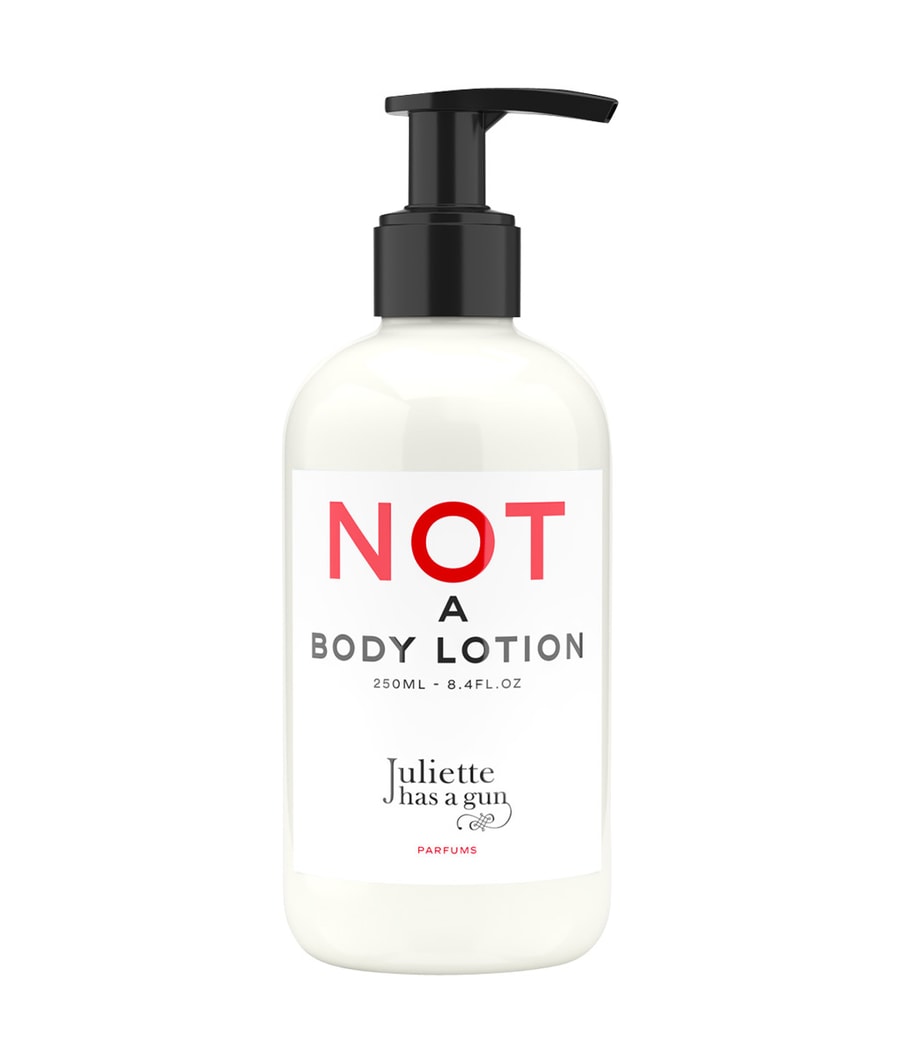 Лосьон для тела Juliette has a Gun Not A Body Lotion, 250 ml
Лосьон для тела Juliette has a Gun Not A Body Lotion, 250 ml